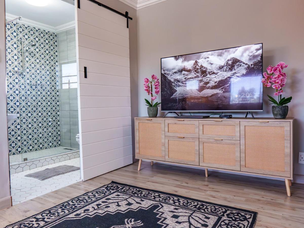 Dreamcatcher Airbnb * Cape Town